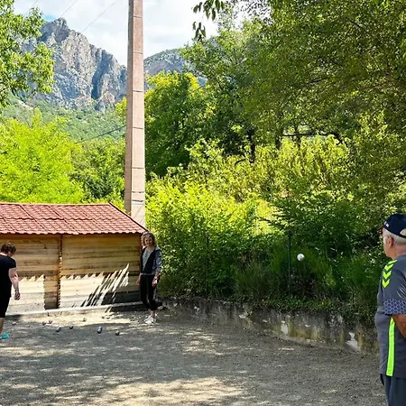 Le Saint Clair Campsite Moustiers-Sainte-Marie