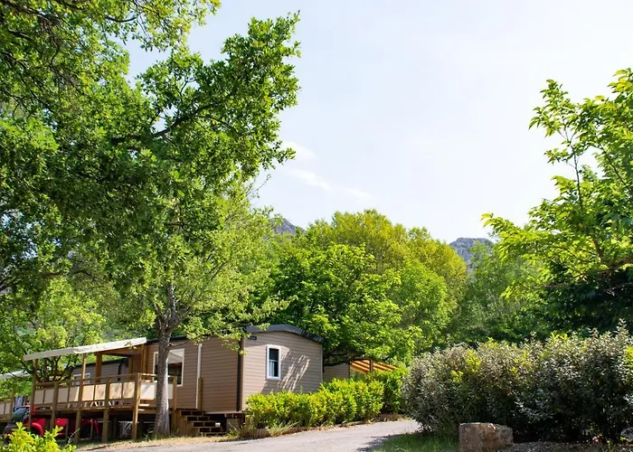 Campsite Le Saint Clair Moustiers-Sainte-Marie