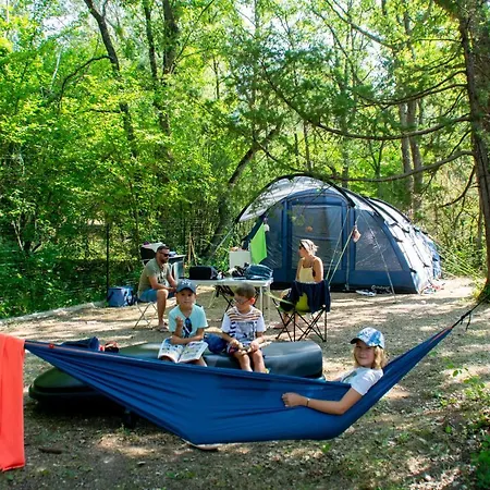 Le Saint Clair Camping 3*